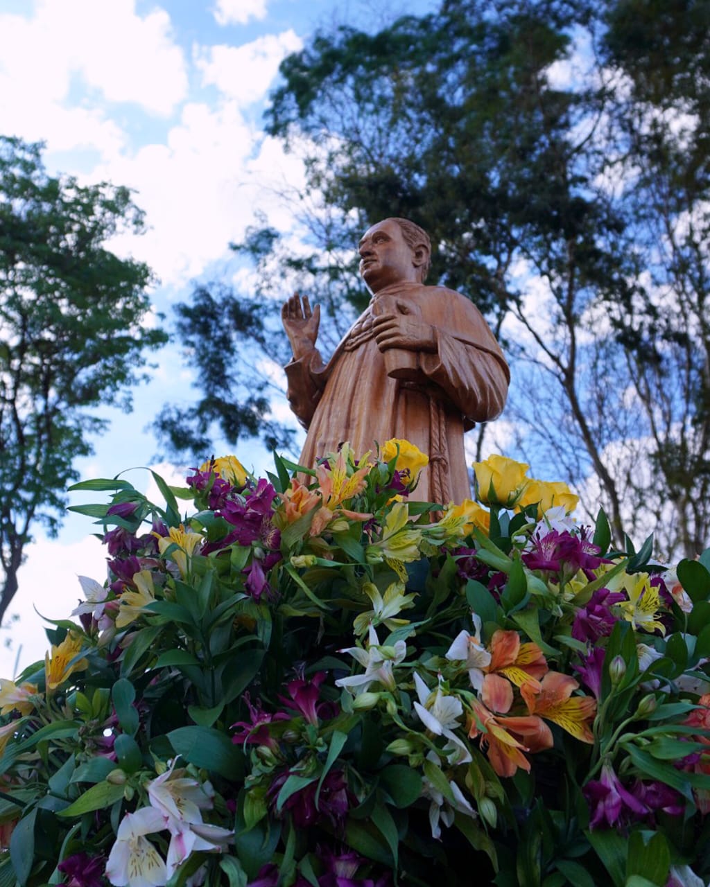 A Peregrinação da Esperança: Novena do Beato Eustáquio 2025 Inicia com Caminhada Histórica