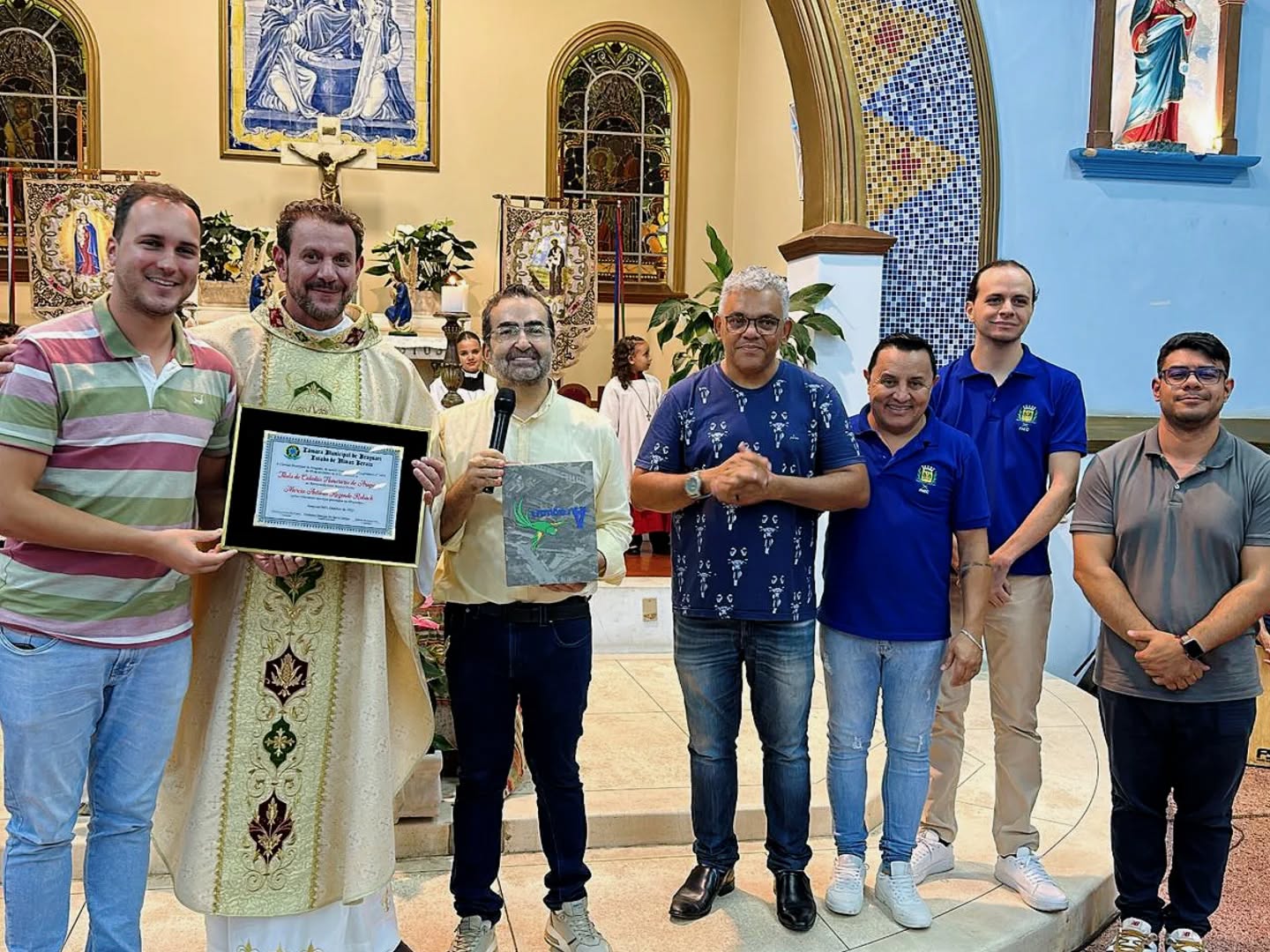 Peregrino do acolhimento: Padre Márcio Ruback recebe título de cidadão araguarino